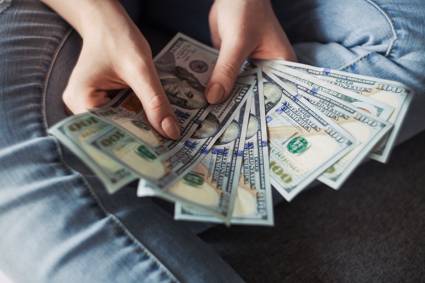 Como Economizar Sem Abrir Mão do Que Você Ama